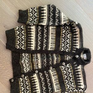 Boys vintage (60’s) wool sweater.